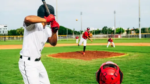 baseball player at bat